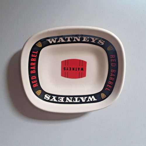 Vintage watneys red barrel - watneys,