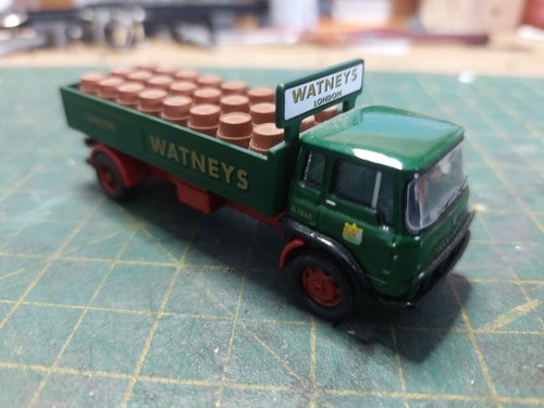 Oxford diecast watneys - diecast, 1:76