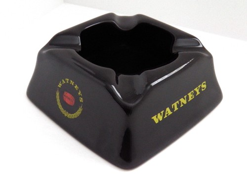 Watneys red barrel vintage - red,