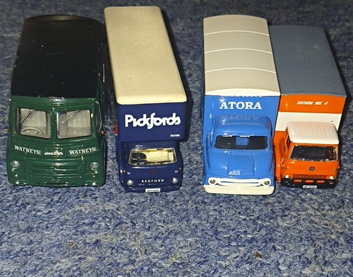 Diecast advertising lorries - diecast,