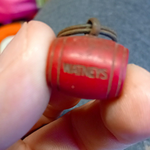 Watney red plastic - plastic, barrel